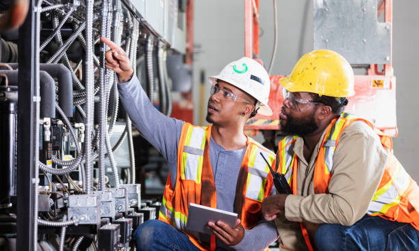 Best Affordable Emergency Electrician  in Dresden, OH